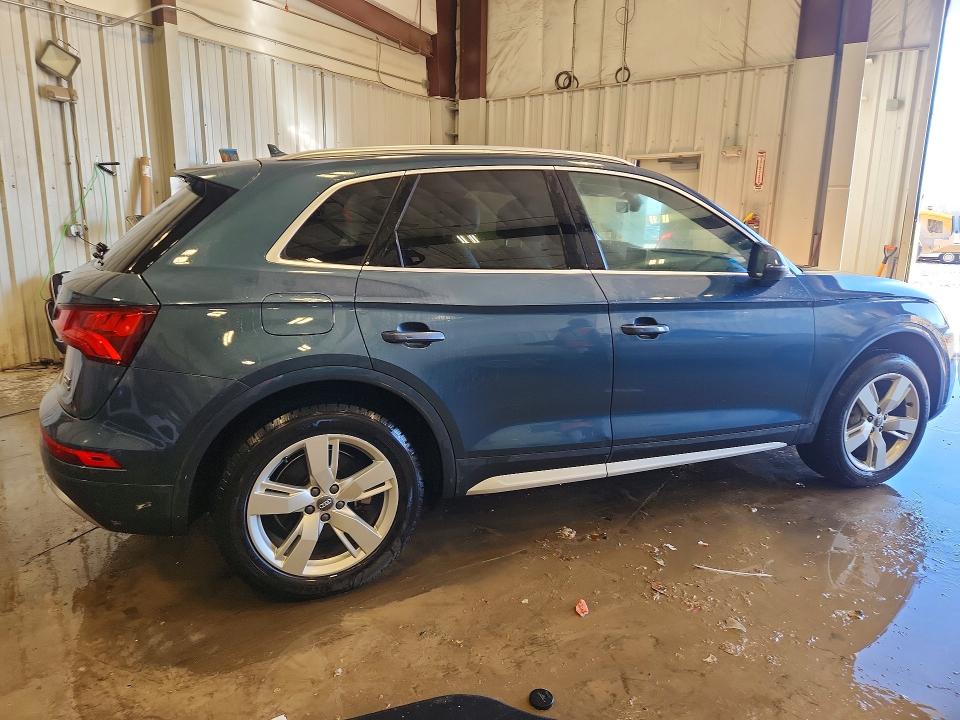Продаж на аукціоні авто 2018 Audi Q5, vin: WA1BNAFY8J2078300, номер лоту: 77961645