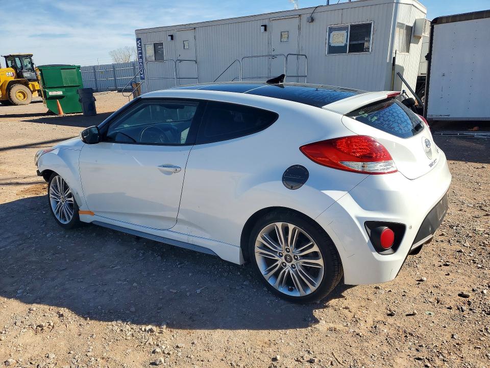 Продажа на аукционе авто 2016 Hyundai Veloster, vin: KMHTC6AE2GU272291, номер лота: 77236145