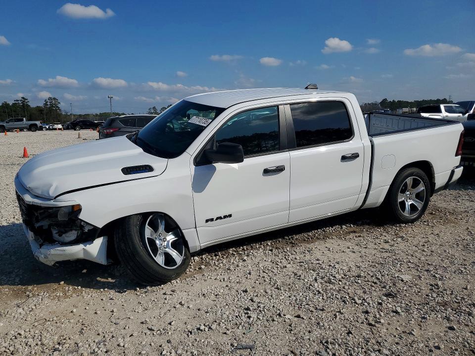 Продаж на аукціоні авто 2025 Ram 1500, vin: 1C6RREGG7SN706988, номер лоту: 77110735