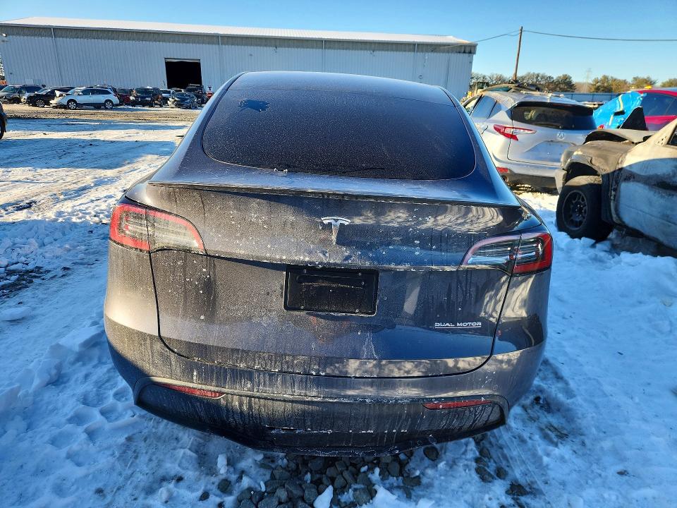 Продажа на аукционе авто 2021 Tesla Model Y, vin: 5YJYGDEF8MF230444, номер лота: 75441205
