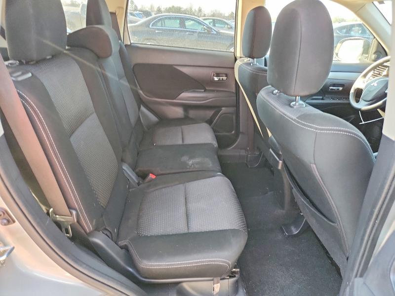 Продаж на аукціоні авто 2018 Mitsubishi Outlander, vin: JA4AZ3A3XJZ071394, номер лоту: 76892425
