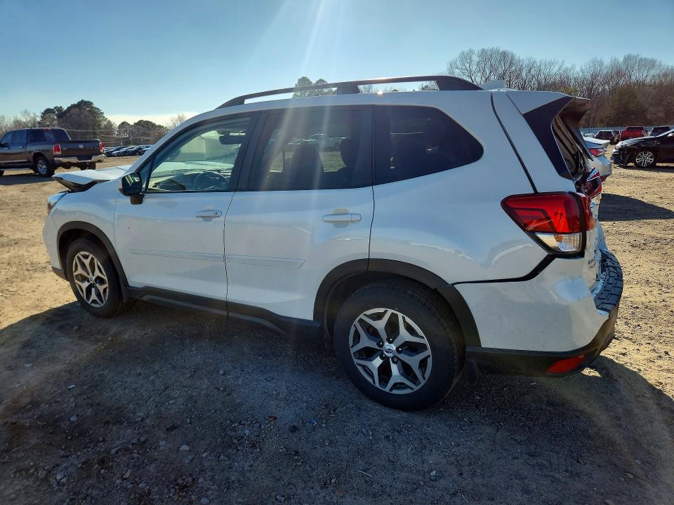Продажа на аукционе авто 2020 Subaru Forester, vin: JF2SKAJC9LH408473, номер лота: 79363385