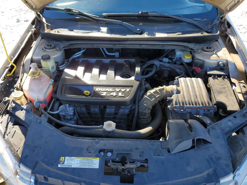 2013 Chrysler 200 მანქანა იყიდება აუქციონზე, vin: 1C3CCBBBXDN745320, აუქციონის ნომერი: 76339525