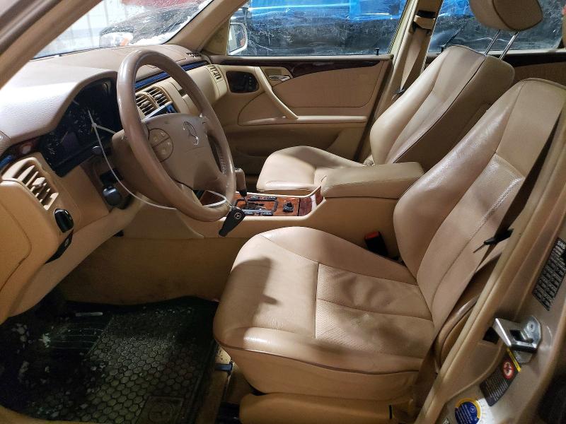 2000 Mercedes Benz E მანქანა იყიდება აუქციონზე, vin: WDBJF82J2YX032456, აუქციონის ნომერი: 79012635