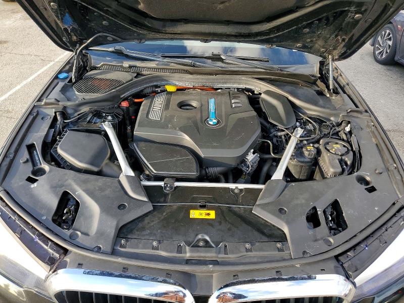 Продаж на аукціоні авто 2019 Bmw 530e, vin: WBAJA9C56KB389776, номер лоту: 77230345