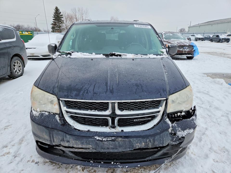 74503505 :رقم المزاد ، 2D4RN4DG1BR692658 vin ، 2011 Dodge Grand Caravan مزاد بيع