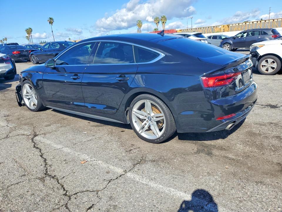 Продажа на аукционе авто 2018 Audi A5, vin: WAUENCF55JA085020, номер лота: 78144155