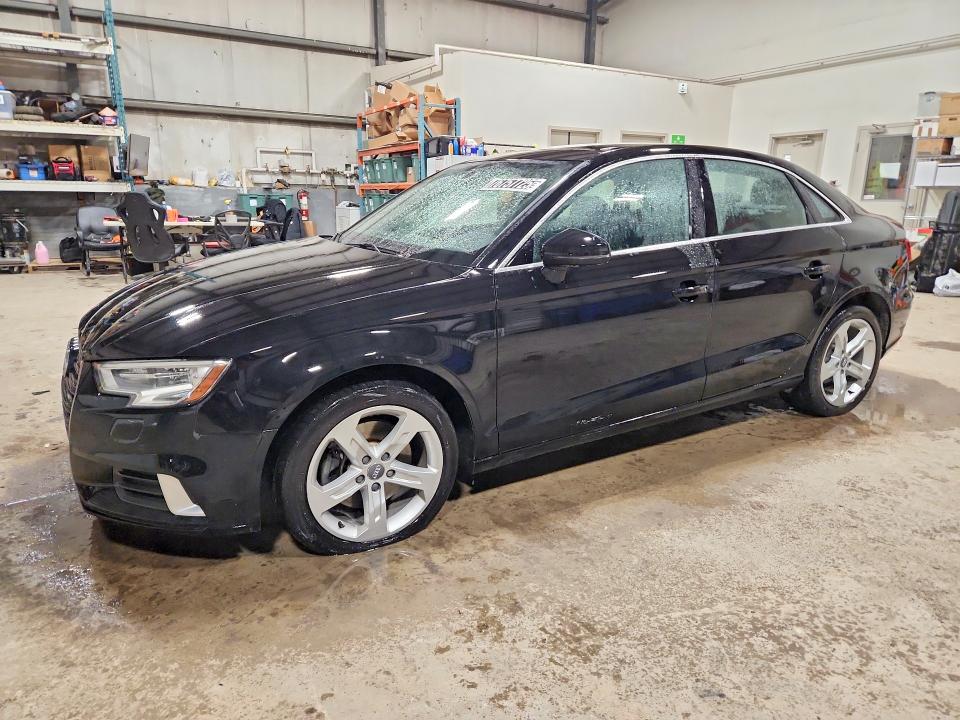 2018 Audi A3 მანქანა იყიდება აუქციონზე, vin: WAUAUGFF1J1070242, აუქციონის ნომერი: 76757725