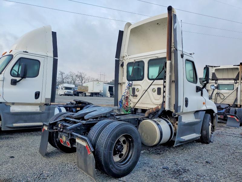 Aukcja sprzedaży 2016 Freightliner Cascadia 1, vin: 1FUBGEDV9GLHC5748, numer aukcji: 77429095