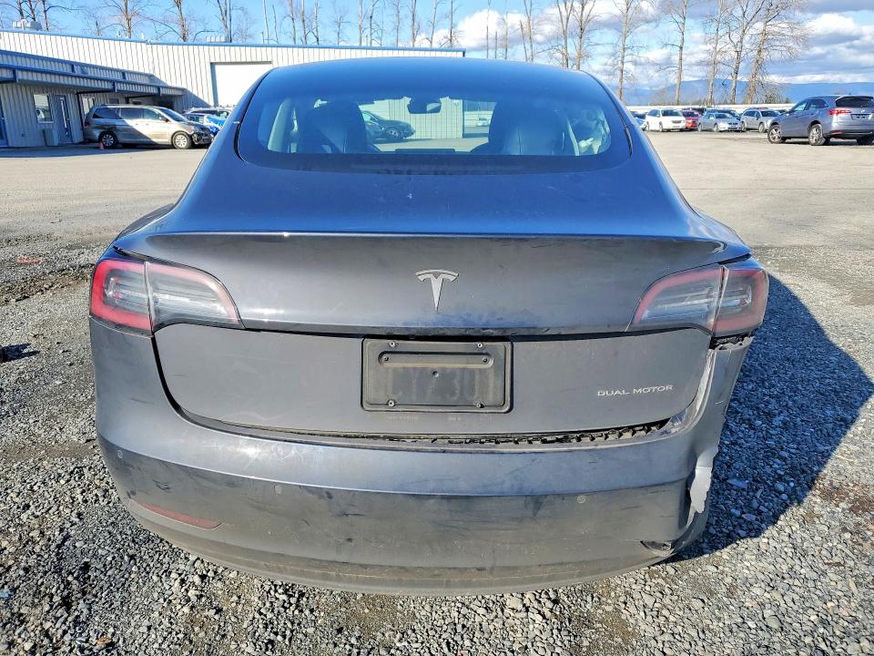 2022 Tesla Model 3 მანქანა იყიდება აუქციონზე, vin: 5YJ3E1EB9NF242583, აუქციონის ნომერი: 78732595