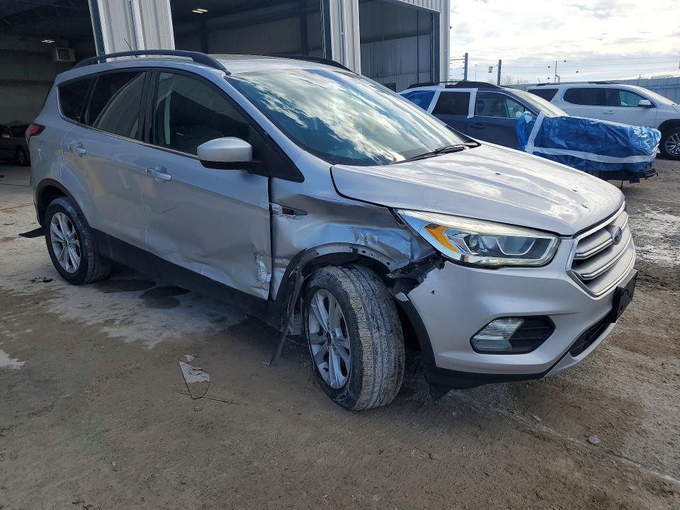 Продаж на аукціоні авто 2017 Ford Escape, vin: 1FMCU9G93HUD96175, номер лоту: 79087735