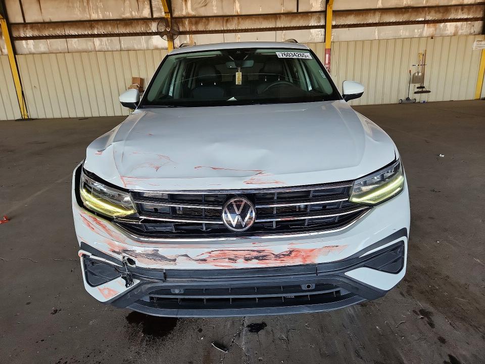 Продаж на аукціоні авто 2022 Volkswagen Tiguan, vin: 3VV3B7AX3NM080394, номер лоту: 76034265