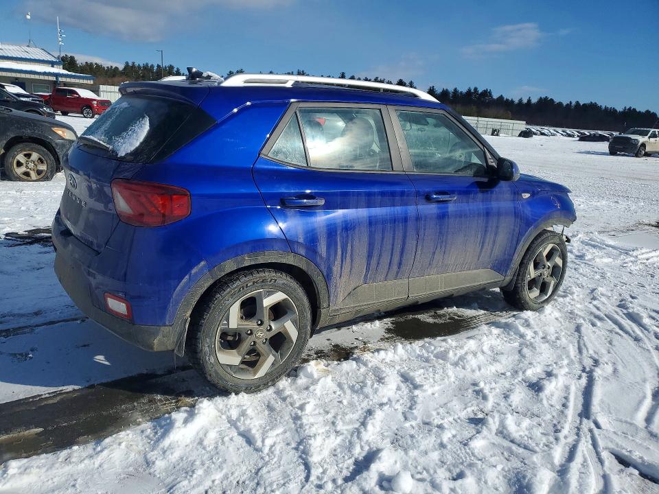 78691555 :رقم المزاد ، KMHRC8A31NU204405 vin ، 2022 Hyundai Venue مزاد بيع