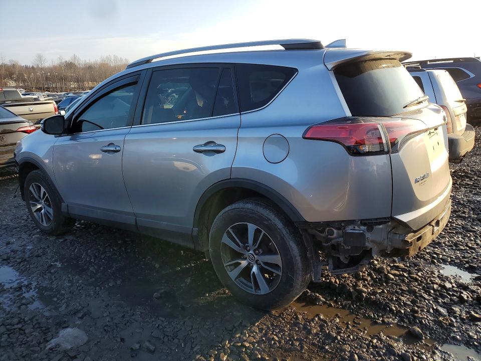 Aukcja sprzedaży 2018 Toyota Rav4, vin: 2T3RFREV0JW701178, numer aukcji: 77328625