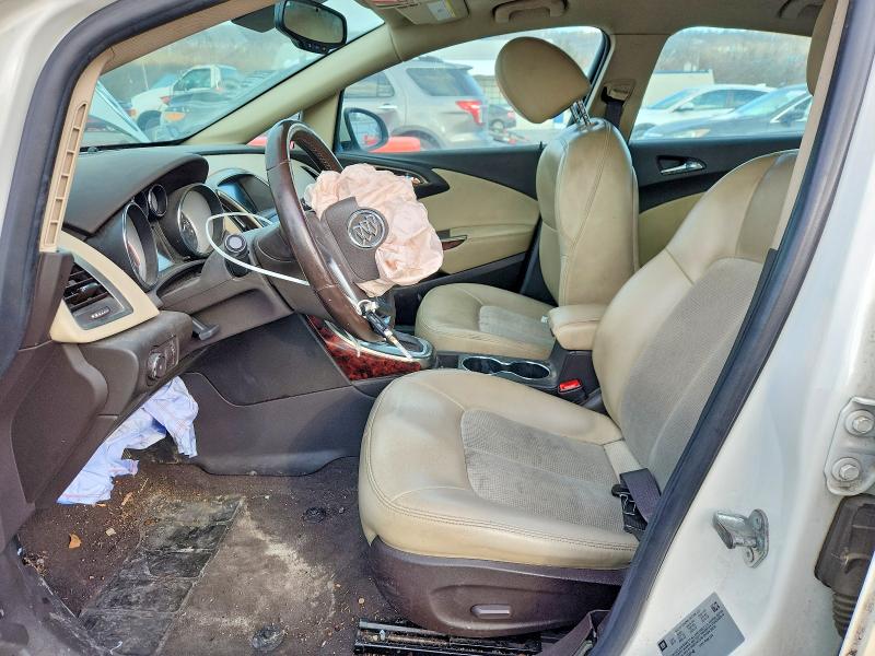 2013 Buick Verano მანქანა იყიდება აუქციონზე, vin: 1G4PR5SK5D4237142, აუქციონის ნომერი: 77195515
