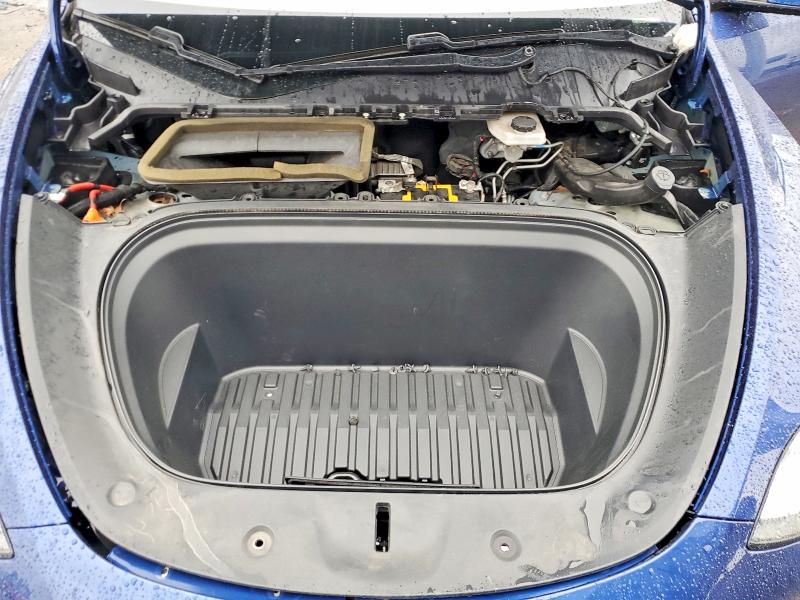 76939135 :رقم المزاد ، 5YJYGDEE3LF034675 vin ، 2020 Tesla Model Y مزاد بيع