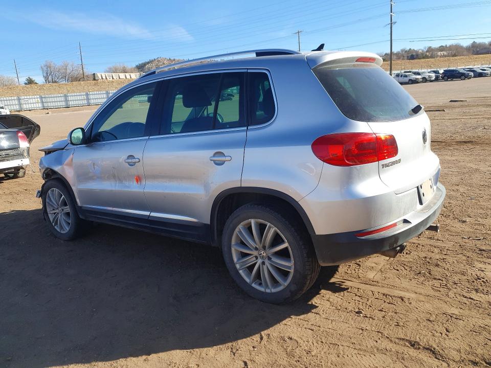 76482915 :رقم المزاد ، WVGBV3AXXEW528412 vin ، 2014 Volkswagen Tiguan مزاد بيع