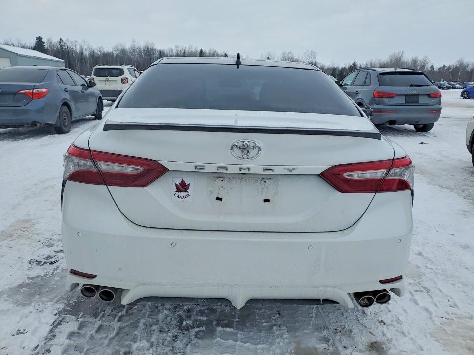 Aukcja sprzedaży 2018 Toyota Camry, vin: 4T1B61HK7JU122797, numer aukcji: 78591415