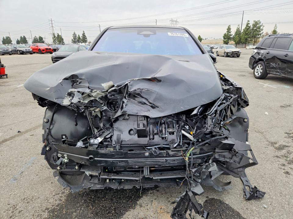 76761395 :رقم المزاد ، WB523CF05SCU38924 vin ، 2025 Bmw Ix مزاد بيع