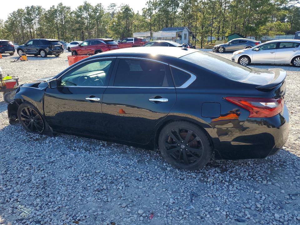 2018 Nissan Altima მანქანა იყიდება აუქციონზე, vin: 1N4AL3AP9JC200468, აუქციონის ნომერი: 78860255