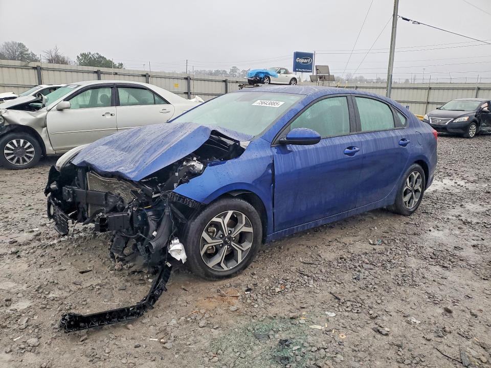 2021 Kia Forte მანქანა იყიდება აუქციონზე, vin: 3KPF24AD4ME360494, აუქციონის ნომერი: 75643885