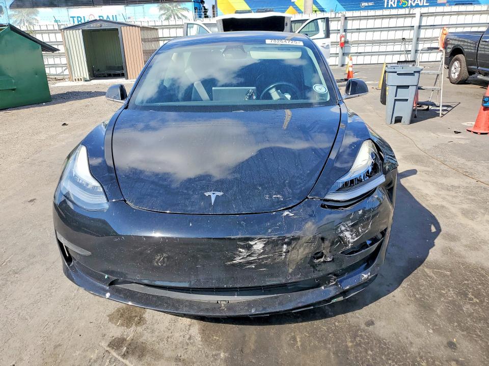 2018 Tesla Model 3 მანქანა იყიდება აუქციონზე, vin: 5YJ3E1EA0JF176233, აუქციონის ნომერი: 78264725