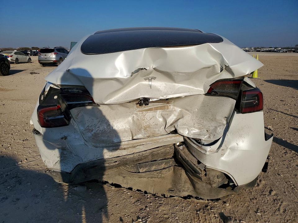 Продаж на аукціоні авто 2024 Tesla Model Y, vin: 7SAYGDED6RA334582, номер лоту: 76716645
