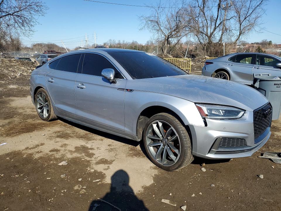 2018 Audi S5 Premium მანქანა იყიდება აუქციონზე, vin: WAUB4CF51JA031347, აუქციონის ნომერი: 75368835