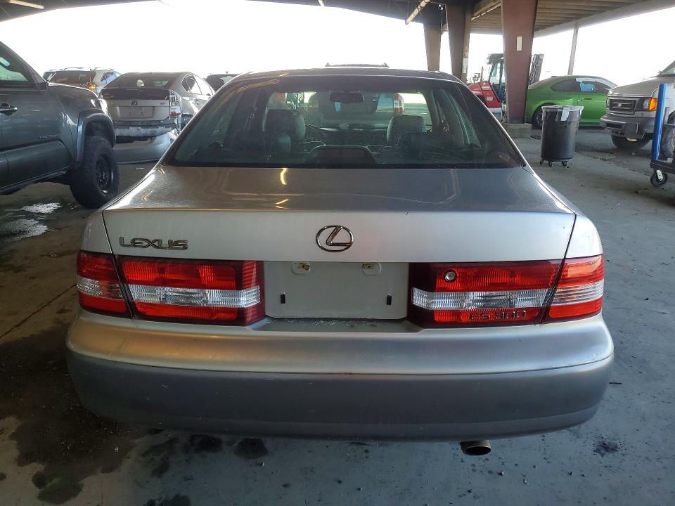 2000 Lexus Es 300 მანქანა იყიდება აუქციონზე, vin: JT8BF28G1Y0274113, აუქციონის ნომერი: 77246125