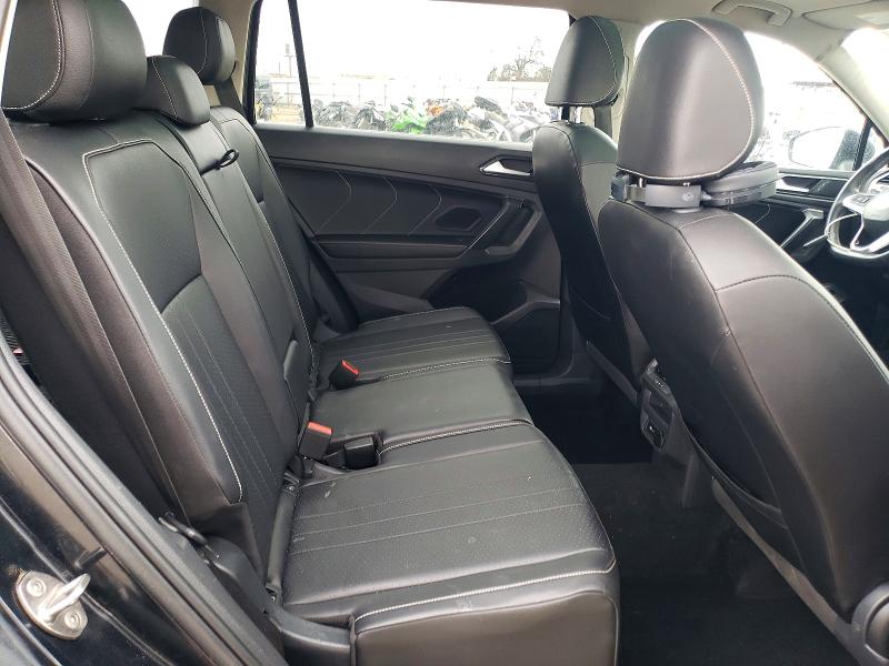 Продажа на аукционе авто 2022 Volkswagen Tiguan, vin: 3VV2B7AX8NM042932, номер лота: 77802715