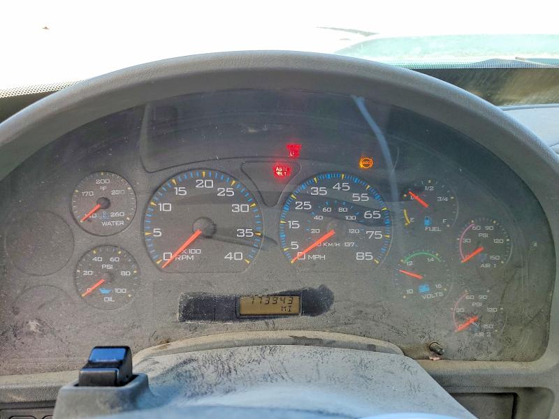 76060415 :رقم المزاد ، 1HTMMAAN14H650987 vin ، 2004 International 4300 مزاد بيع