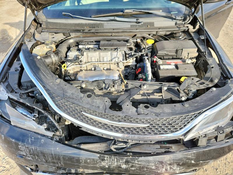 78300375 :رقم المزاد ، 1C3CCCABXFN504576 vin ، 2015 Chrysler 200 مزاد بيع