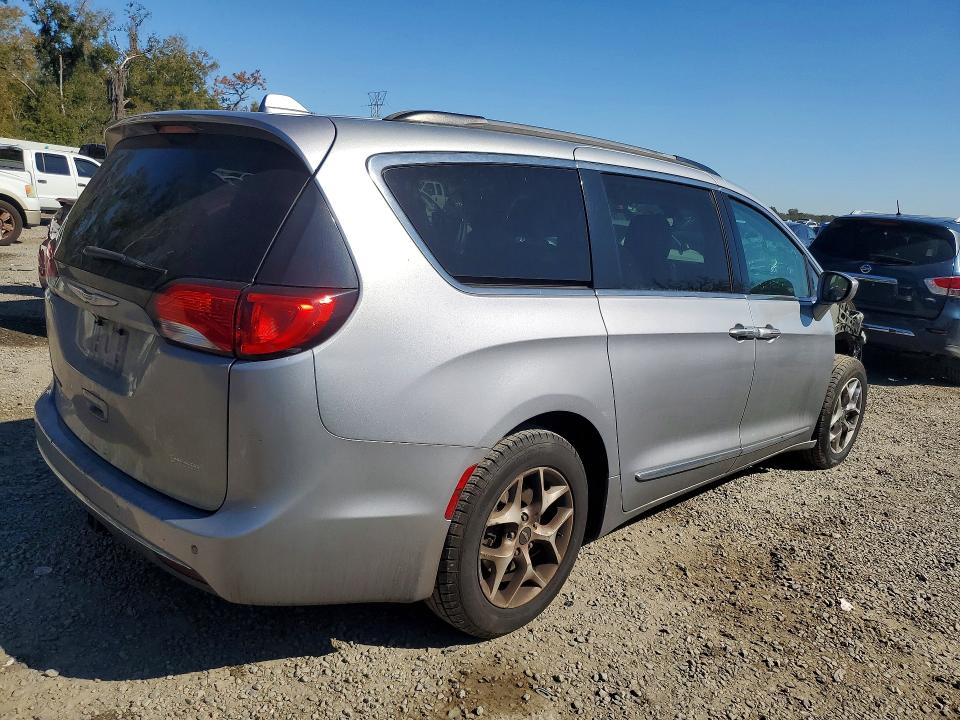 Продаж на аукціоні авто 2017 Chrysler Pacifica, vin: 2C4RC1BG3HR528664, номер лоту: 76795785