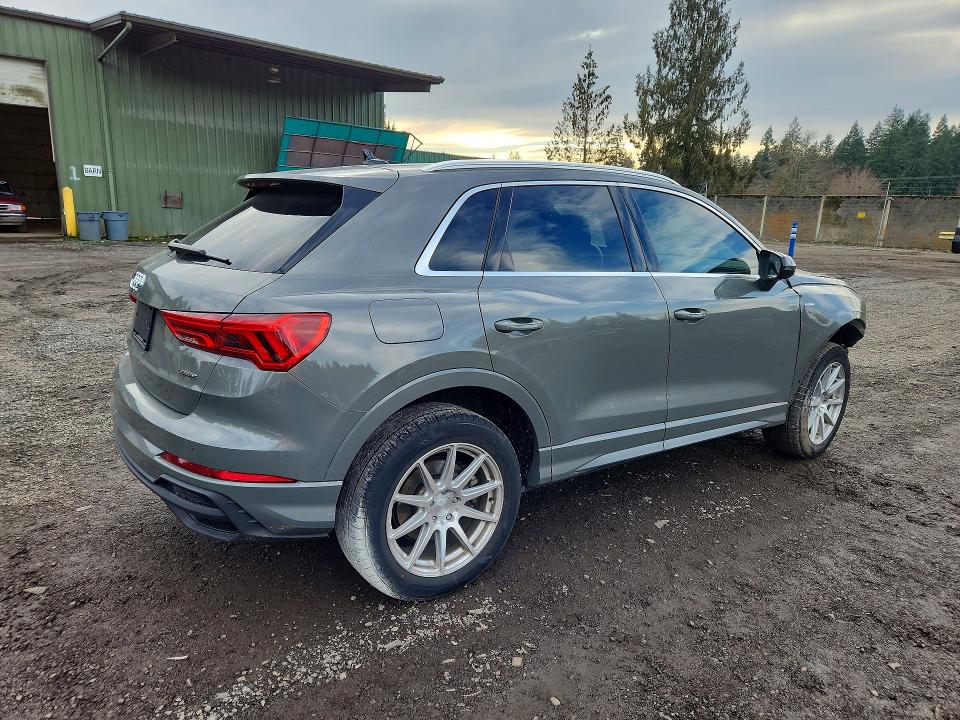 Продажа на аукционе авто 2022 Audi Q3 Premium, vin: WA1DECF37N1148339, номер лота: 76643795