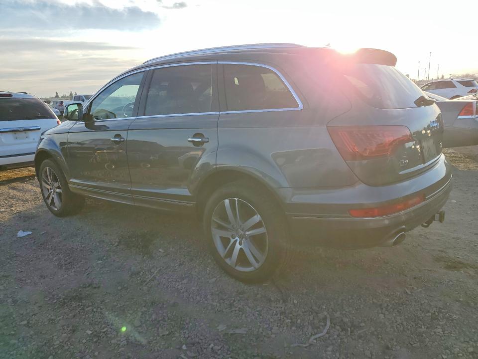 Продажа на аукционе авто 2013 Audi Q7, vin: WA1LMAFE0DD013883, номер лота: 76258705