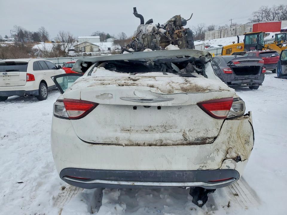 Aukcja sprzedaży 2015 Chrysler 200, vin: 1C3CCCAB5FN652571, numer aukcji: 75581485