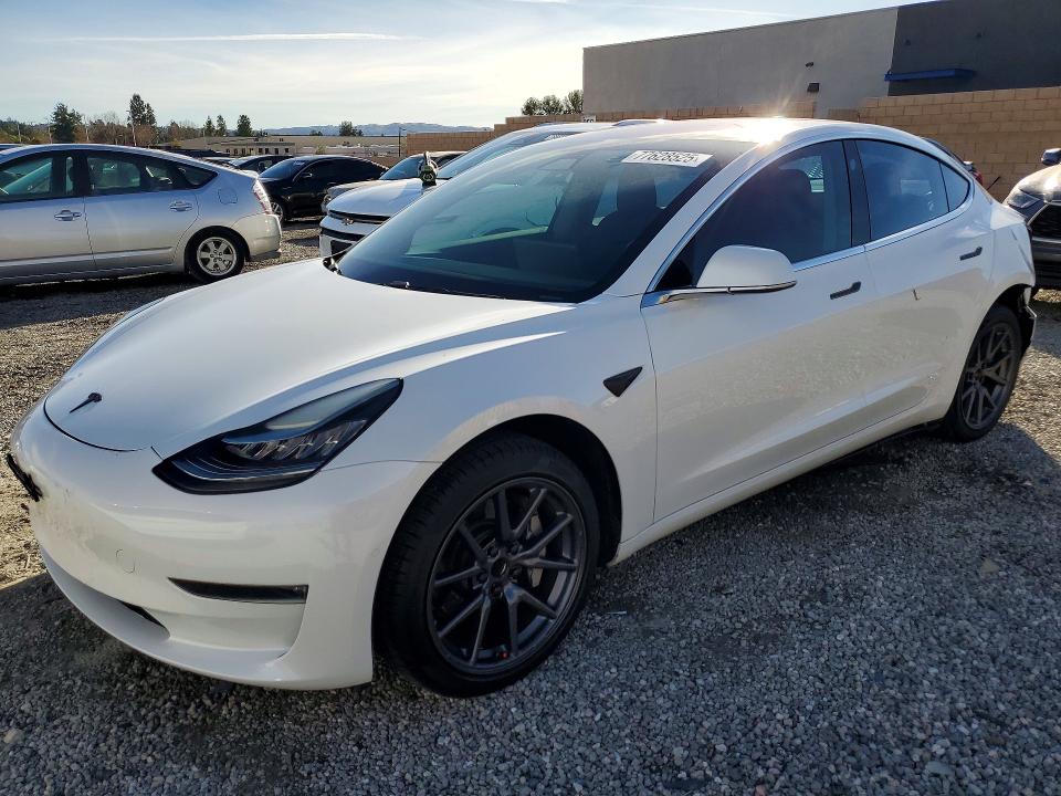 Aukcja sprzedaży 2018 Tesla Model 3, vin: 5YJ3E1EA3JF050948, numer aukcji: 77628525