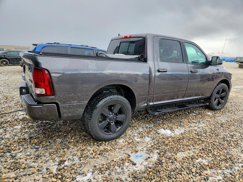 76182115 :رقم المزاد ، 1C6RR7MT6JS154333 vin ، 2018 Ram 1500 مزاد بيع