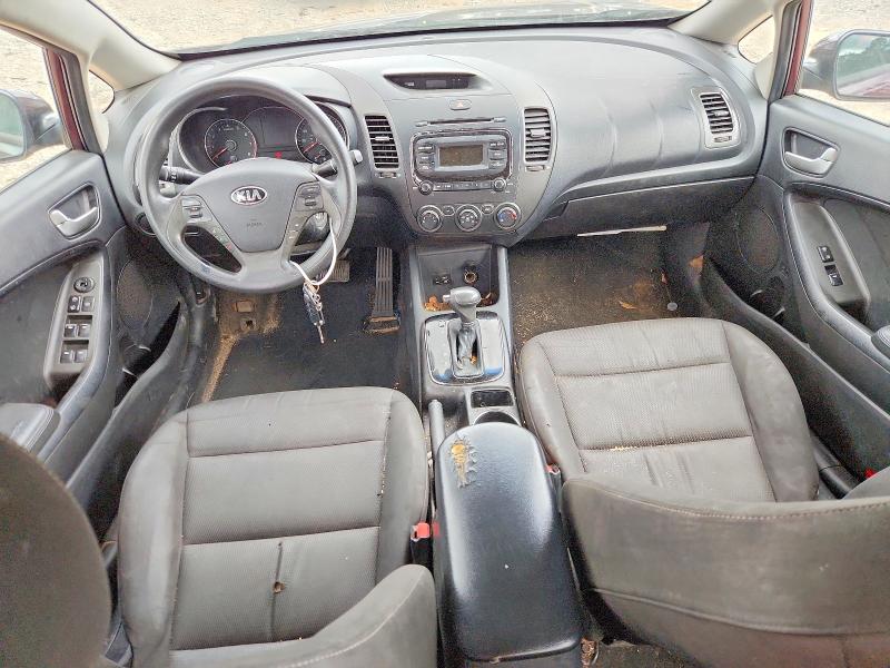 78820395 :رقم المزاد ، 3KPFK4A79HE030558 vin ، 2017 Kia Forte مزاد بيع