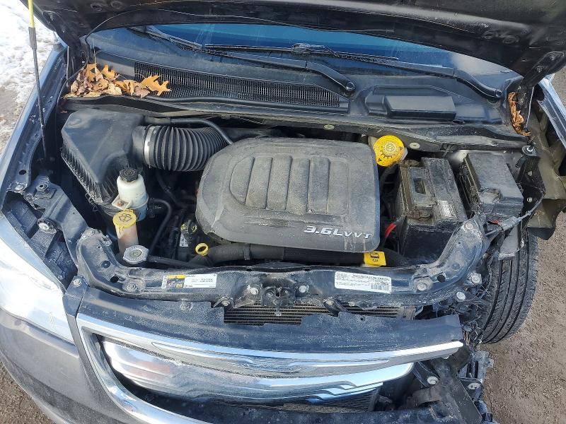 2016 Chrysler Town & Country მანქანა იყიდება აუქციონზე, vin: 2C4RC1CG5GR188415, აუქციონის ნომერი: 77289885