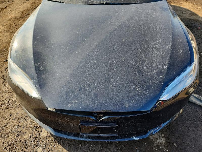 76807465 :رقم المزاد ، 5YJSA1E42GF143681 vin ، 2016 Tesla Model S مزاد بيع