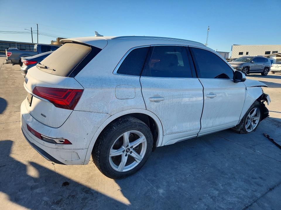 Продаж на аукціоні авто 2021 Audi Q5, vin: WA1AAAFY8M2054672, номер лоту: 76330185