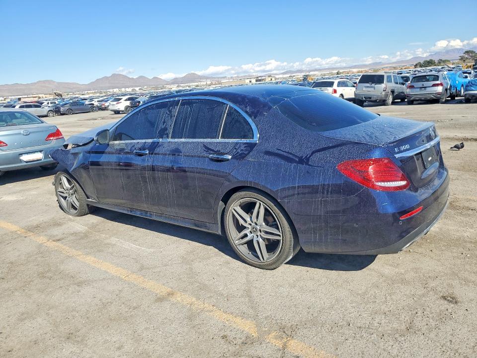 Auction sale of the 2018 Mercedes-benz E, vin: WDDZF4JB9JA360530, lot number: 77979905