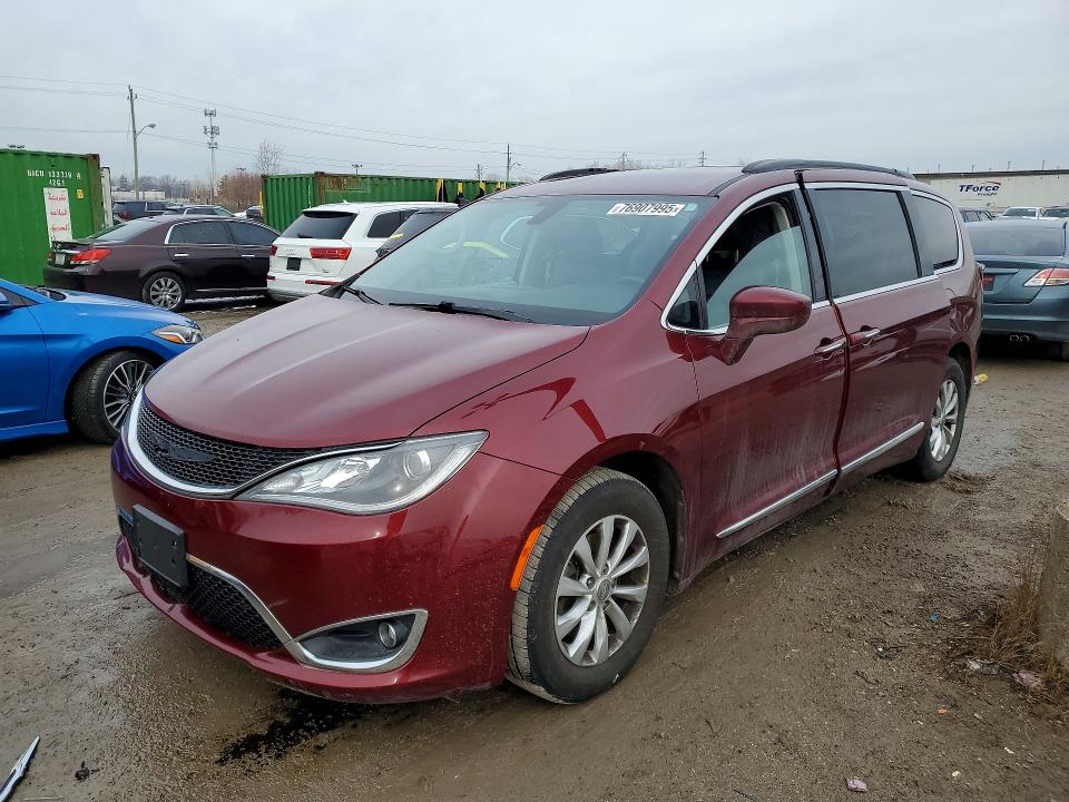 76907995 :رقم المزاد ، 2C4RC1BG7HR583893 vin ، 2017 Chrysler Pacifica مزاد بيع