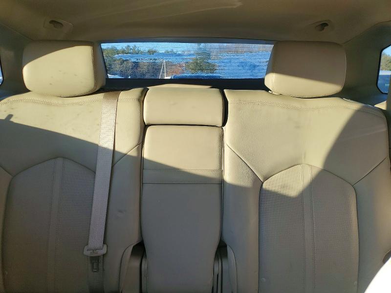 76541555 :رقم المزاد ، 3GYFNAE32CS631621 vin ، 2012 Cadillac Srx مزاد بيع
