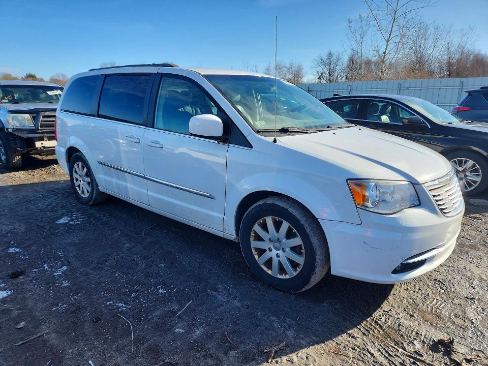 75837245 :رقم المزاد ، 2C4RC1BG5GR289309 vin ، 2016 Chrysler Town & Cou مزاد بيع
