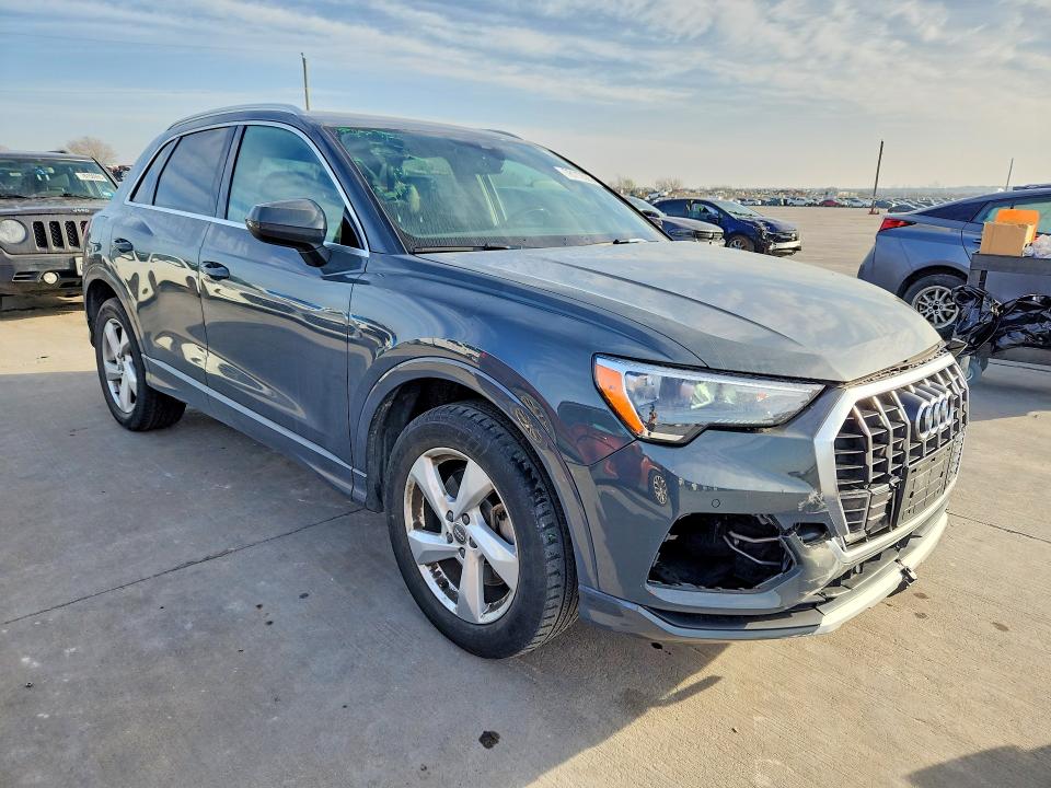 Продаж на аукціоні авто 2020 Audi Q3, vin: WA1AECF35L1042911, номер лоту: 78112565