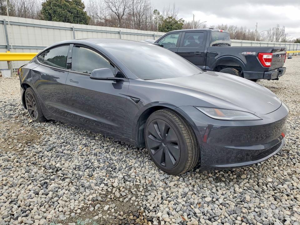 78037495 :رقم المزاد ، 5YJ3E1EB0RF818714 vin ، 2024 Tesla Model 3 مزاد بيع