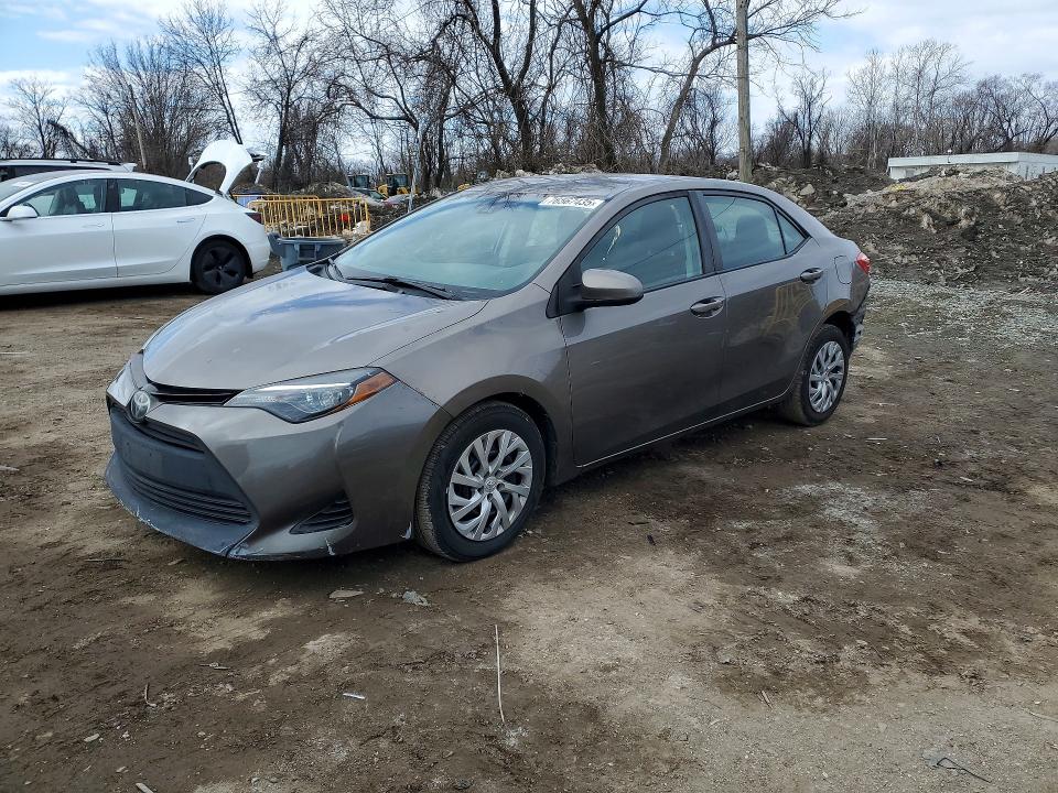 2019 Toyota Corolla მანქანა იყიდება აუქციონზე, vin: 2T1BURHE2KC235753, აუქციონის ნომერი: 76567435