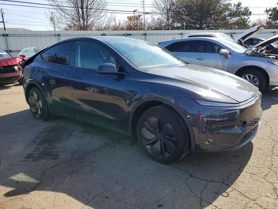 2026 Tesla Model Y მანქანა იყიდება აუქციონზე, vin: 7SAYGDEE7TF380358, აუქციონის ნომერი: 78873065